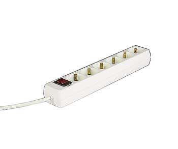 Regleta de 6 tomas con interruptor iluminado, cable de 1.4 metros, color Blanco.