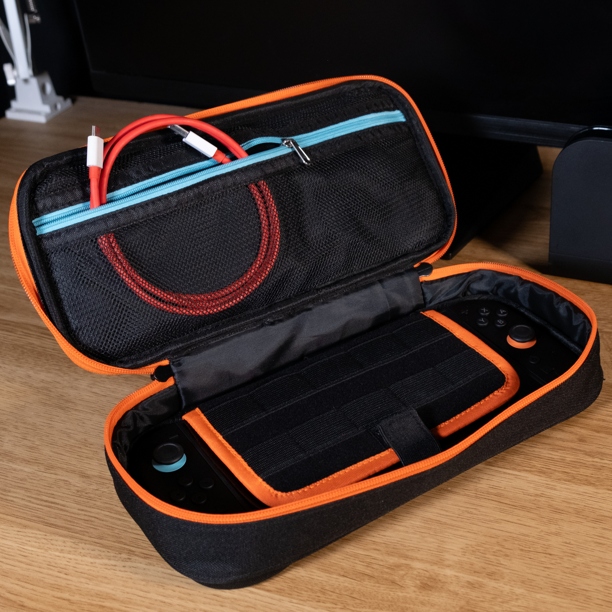 BL1010 funda para consola portátil Funda de protección Nintendo Negro