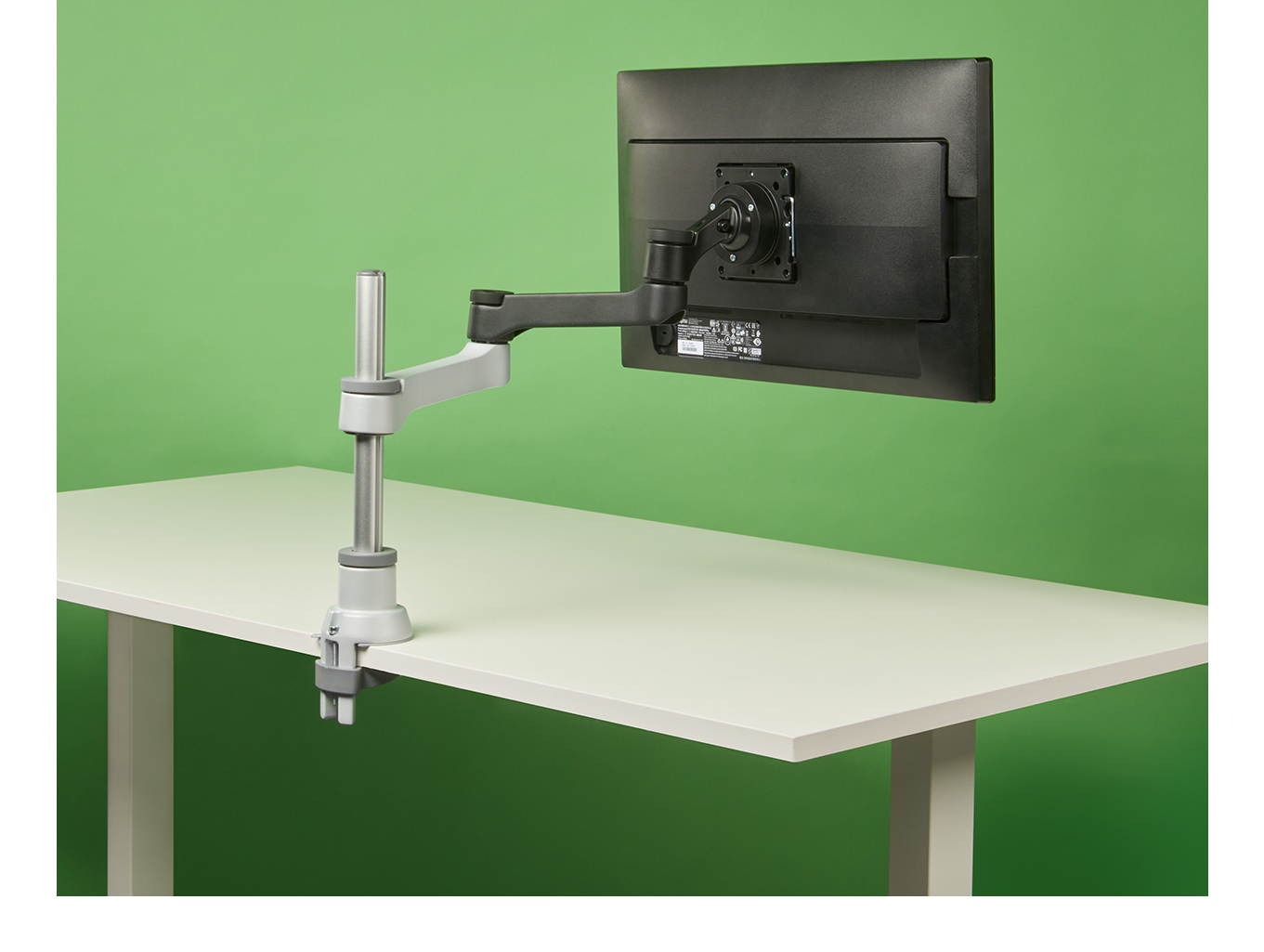 Brazo de monitor R-Go Zepher Single, para un monitor, ajustable, capacidad de carga de 0-8 Kg, 100% circular, negro